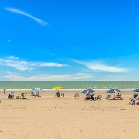 Beach & Nightlife - Great Location - North Myrtle